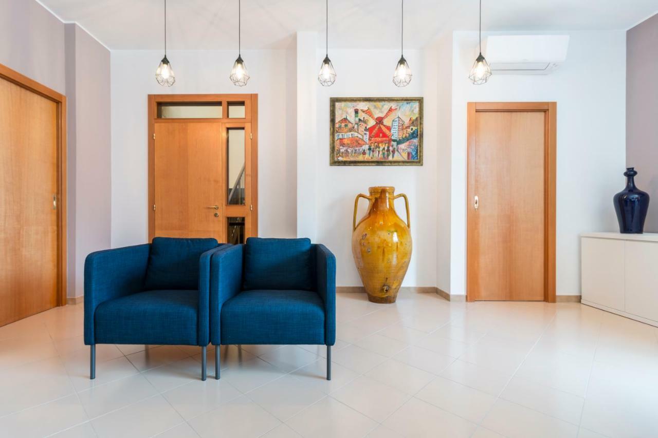 Alchimia Apartment Conversano Bagian luar foto